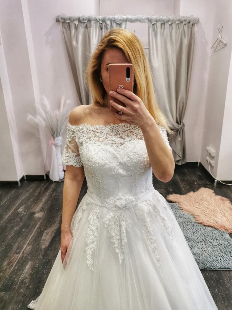 svadobné šaty Vogue